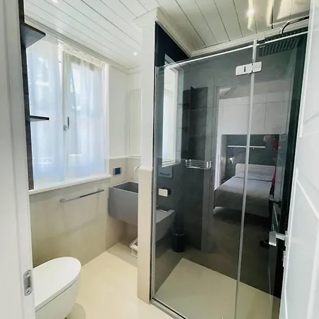 Villa Di Lusso A Soli 200 Passi Dal Mare E Un'Aute * Форте-дей-Мармі