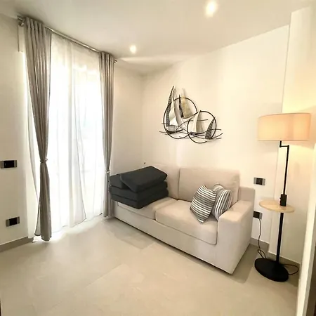 Villa Di Lusso A Soli 200 Passi Dal Mare E Un'Aute Вілла *