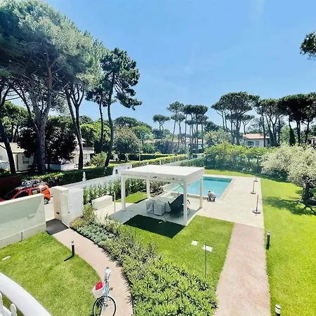 Villa Di Lusso A Soli 200 Passi Dal Mare E Un'Aute Вілла