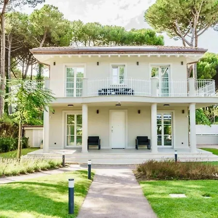 Вілла Villa Di Lusso A Soli 200 Passi Dal Mare E Un'Aute